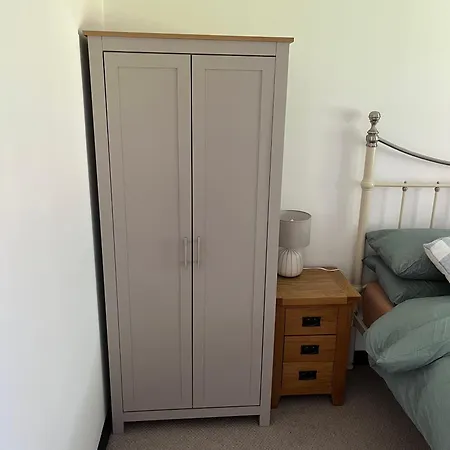 Meadowside Semesterbostad *