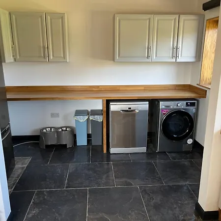 Meadowside * Weaverthorpe