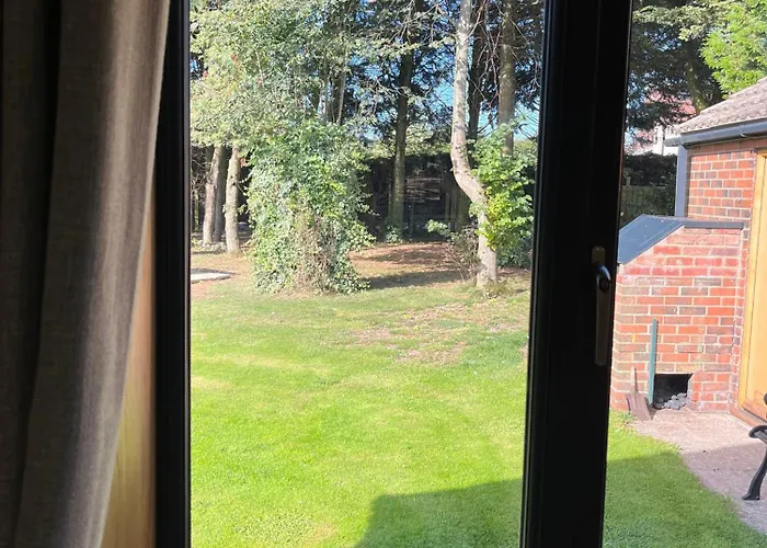 Meadowside Weaverthorpe